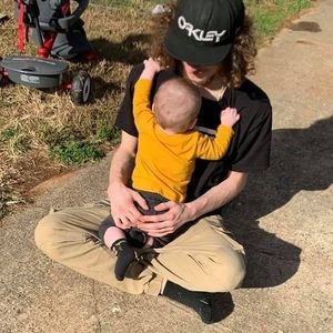 Meet your Posher, Hunter